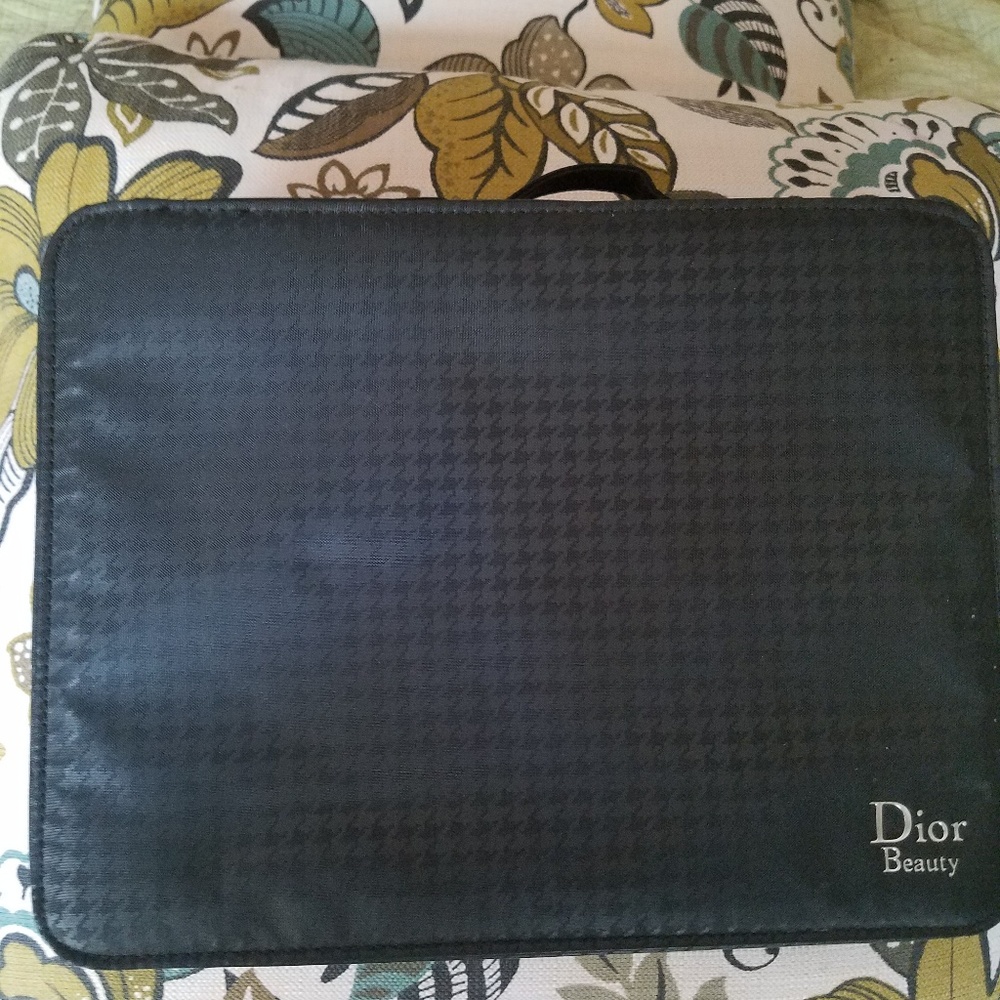 ❤DIOR Cosmetic Bag